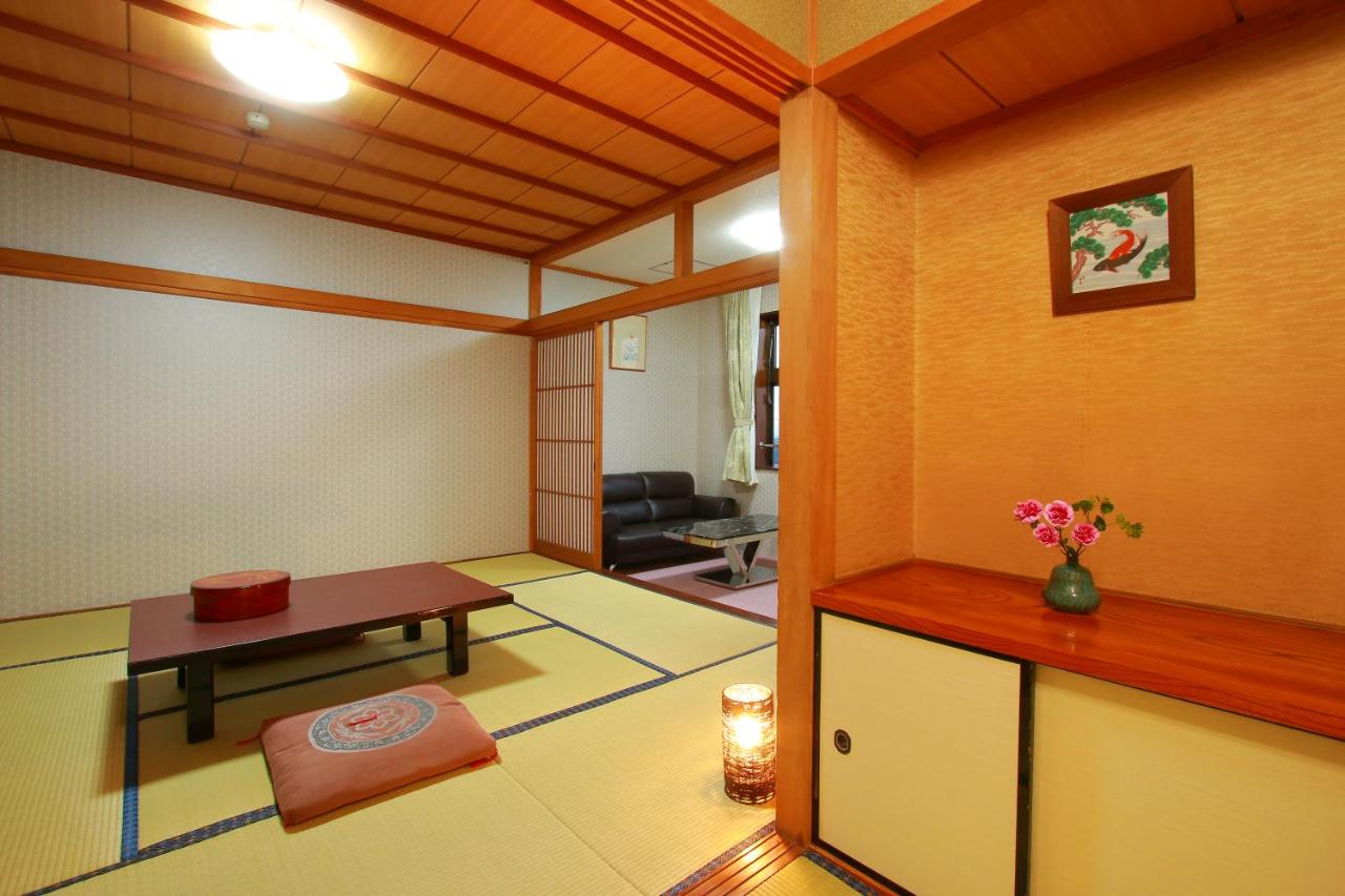 Japanese-Style Quadruple Room