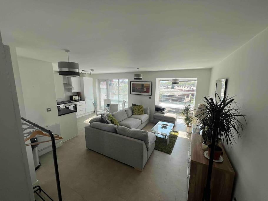 B&B Chester - City centre 2 bed apartment - Bed and Breakfast Chester