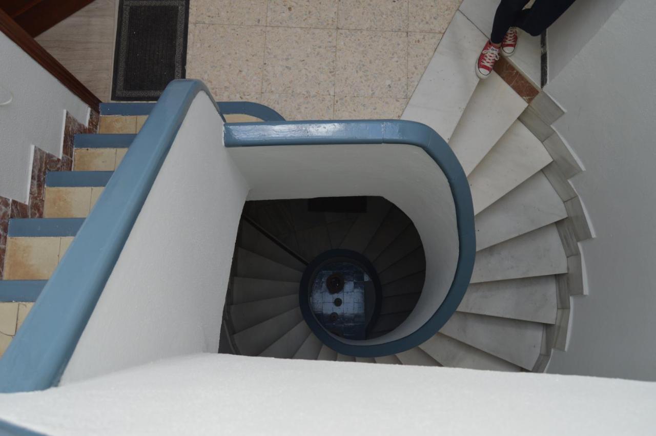 ISG Apartments Precioso ático con terraza privada en el centro- FREE PARKING - B&B Sevilla