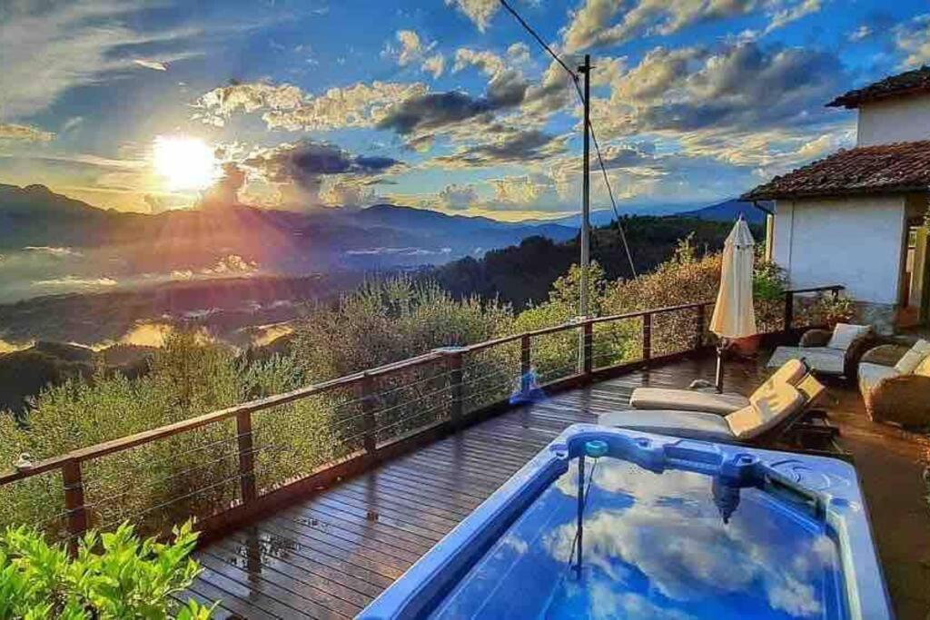 ROMANTIC GETAWAY AMAZING VIEWS - New large veranda - B&B Coreglia Antelminelli