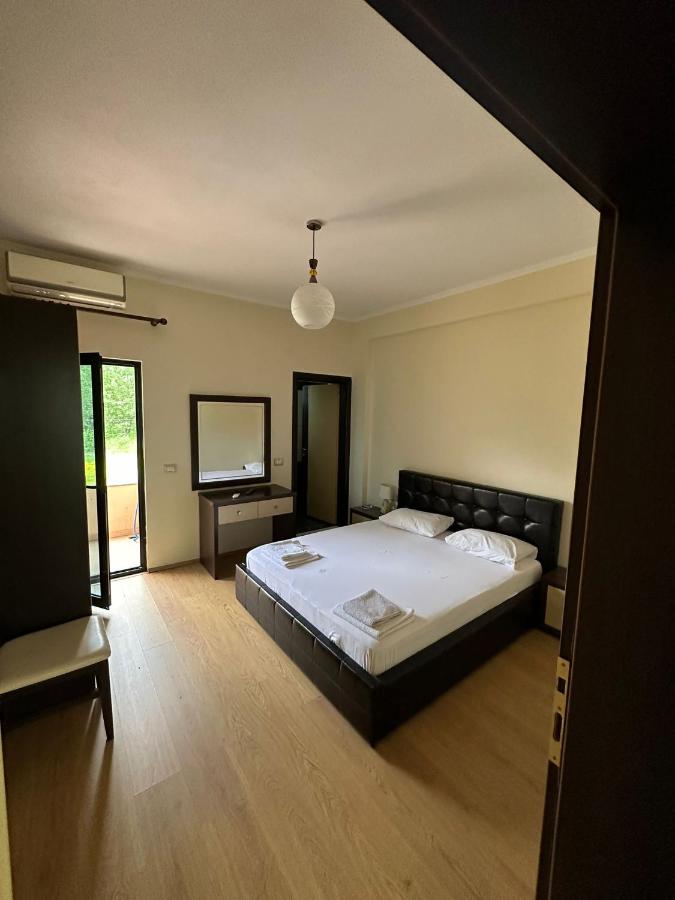 Pet Friendly Grand Park Hotel