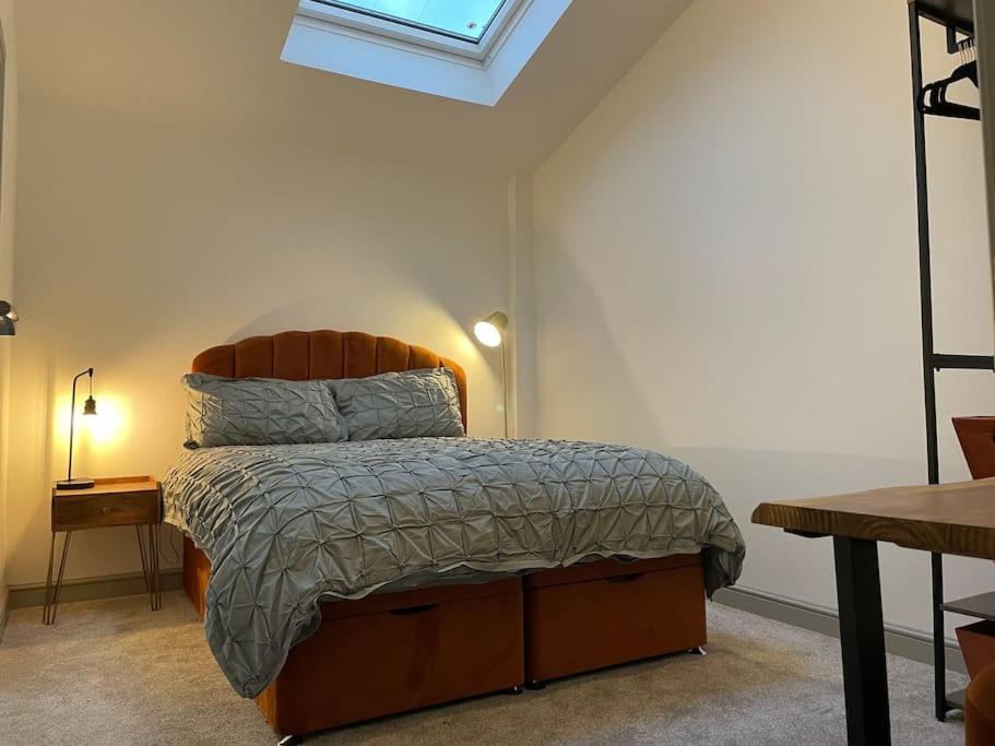 B&B Buxton - Smithy Bungalow, free private parking included, Buxton - Bed and Breakfast Buxton