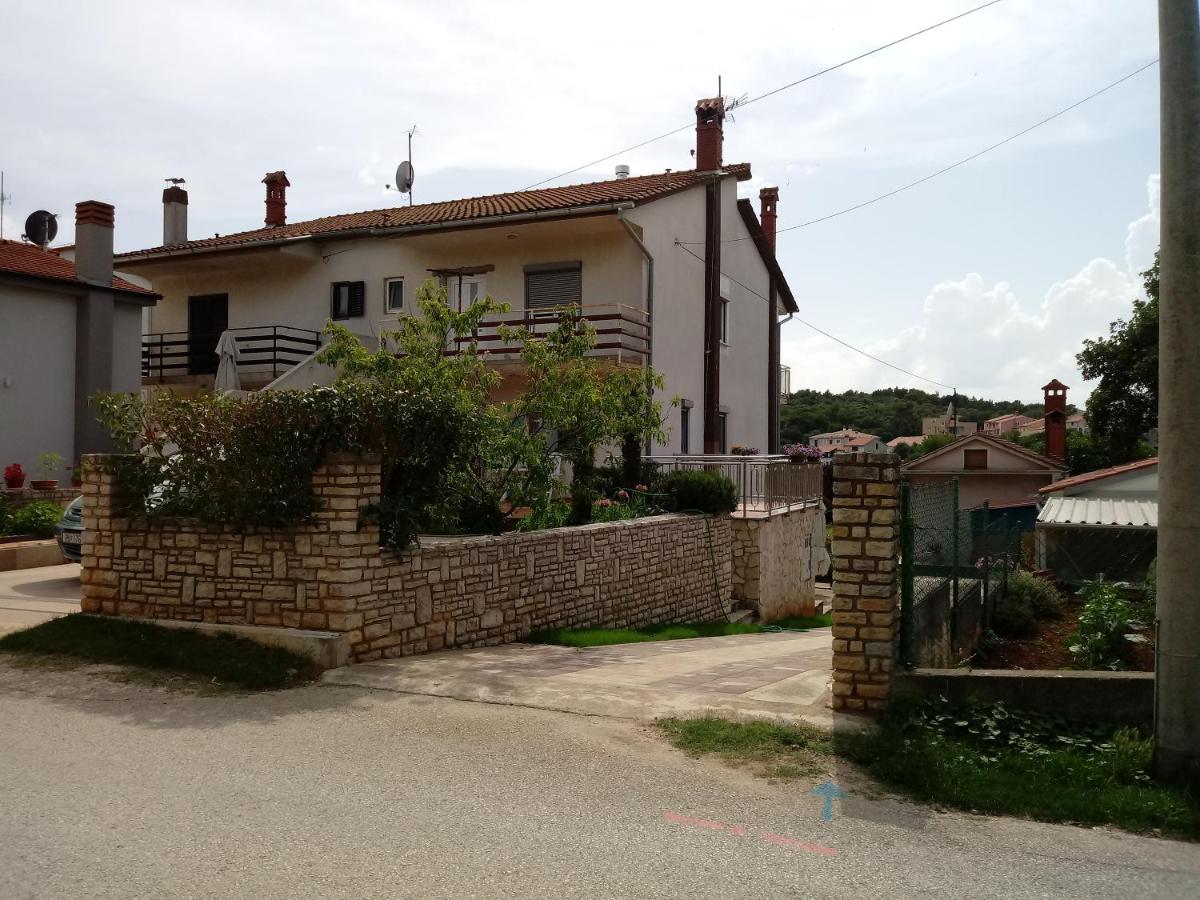 Apartment Violeta - B&B Pula
