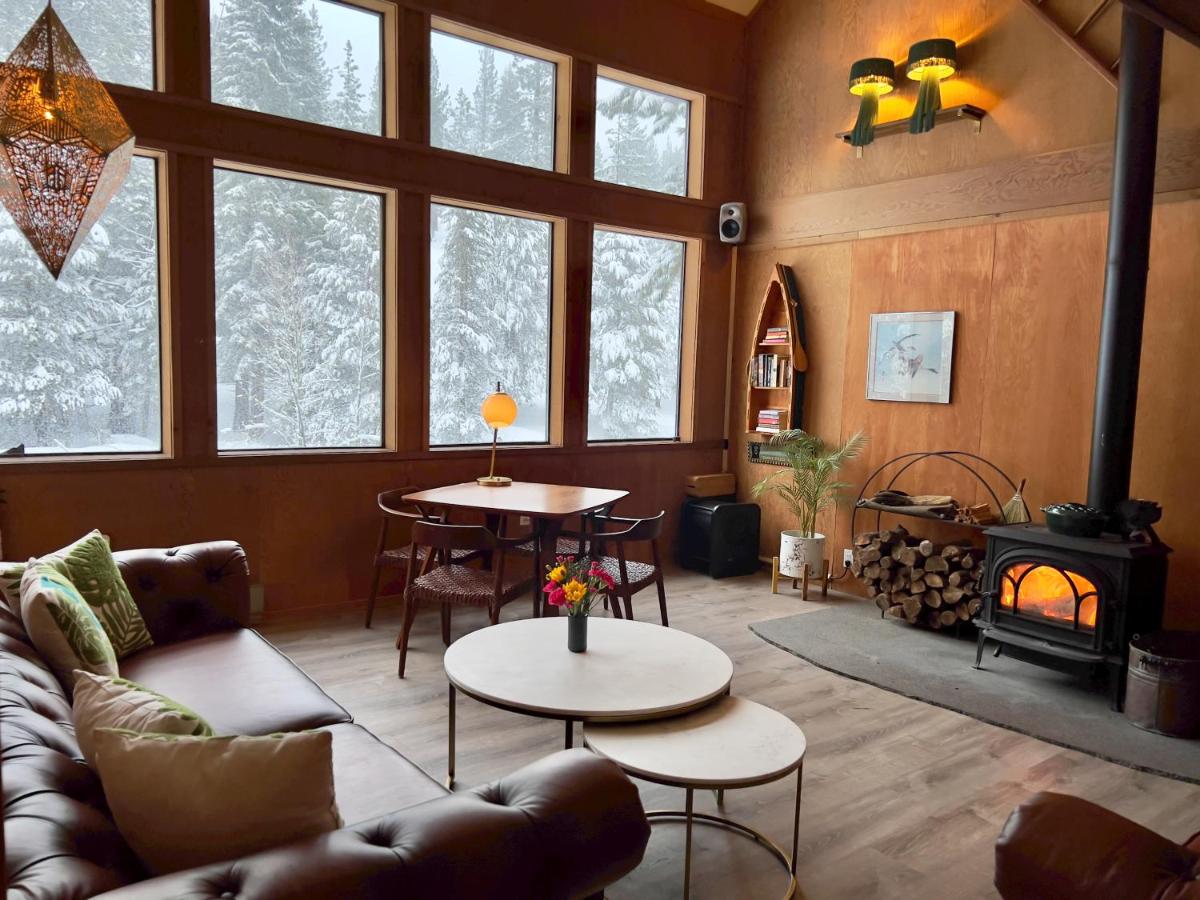 B&B Alpine Meadows - Bearadise, the Alpine Chalet - Bed and Breakfast Alpine Meadows