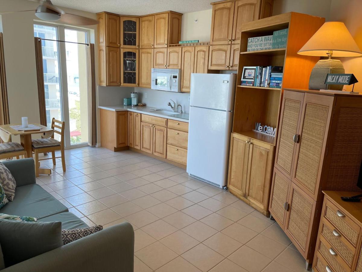 Caribbean Resort 501A - Link To The Beach - B&B Navarre