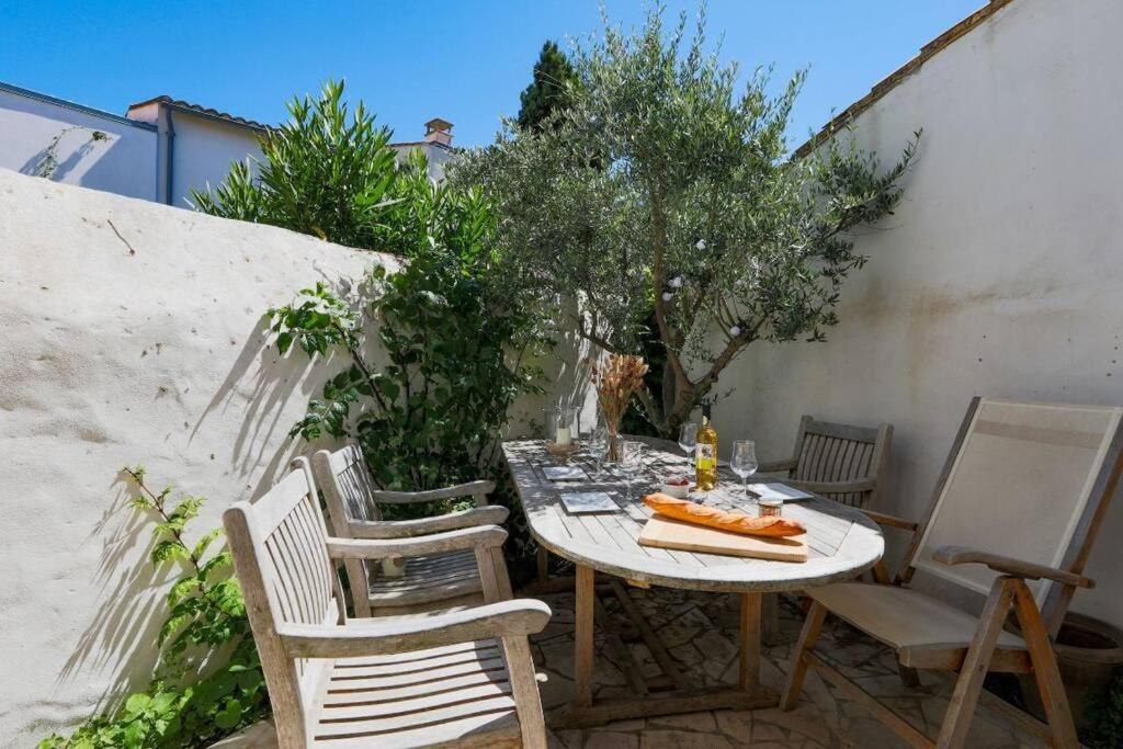 Maison de charme à la Couarde-sur-Mer - B&B