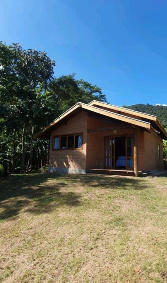 Chalé Caminho do Paiol - Bed and Breakfast São Bento do Sapucaí