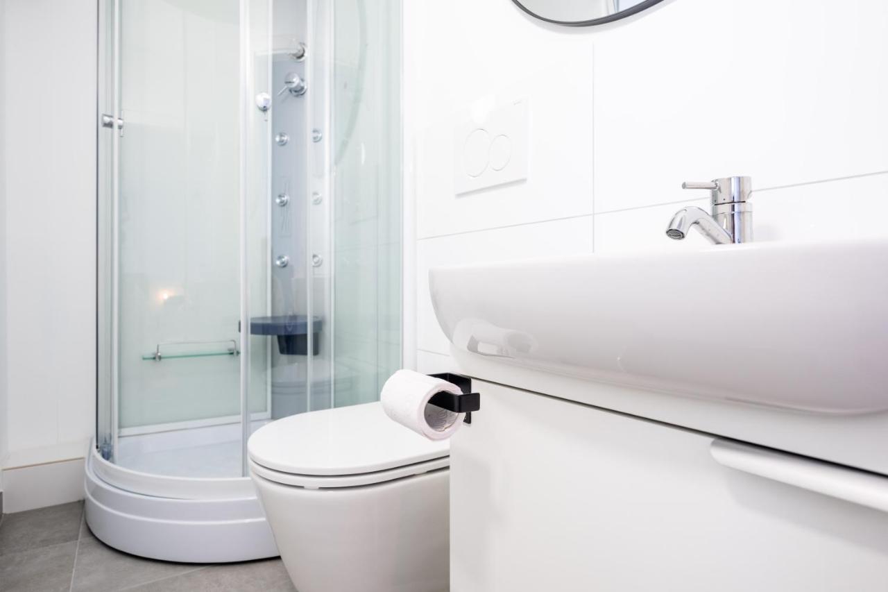 Köhlz Appartement im 1 OG - B&B