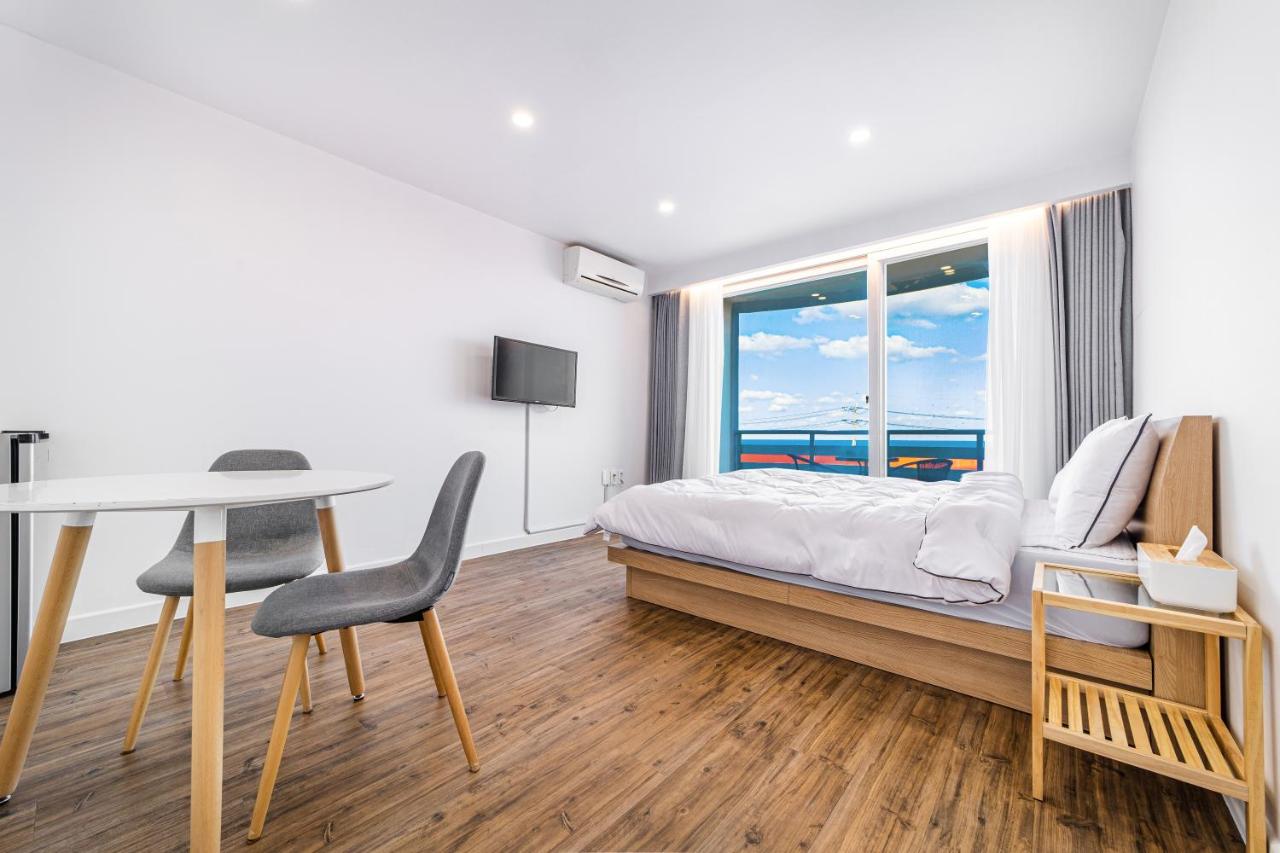 Double Room with Half Ocean view (304)