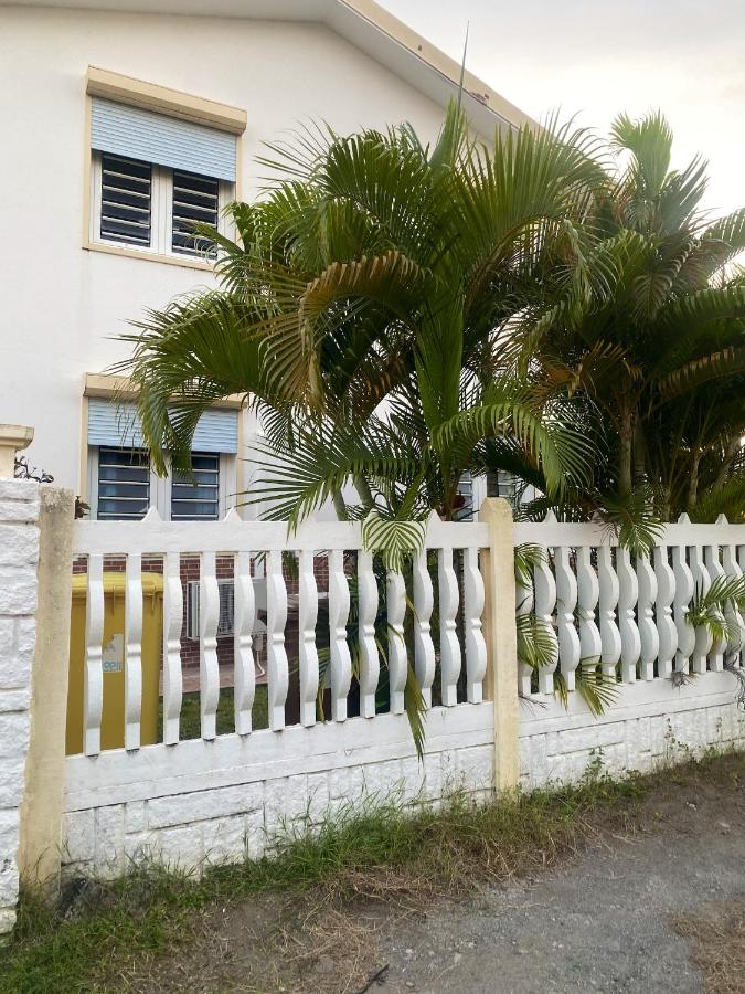 Maison accueillante près de Sainte-Luce avec barbecue - B&B
