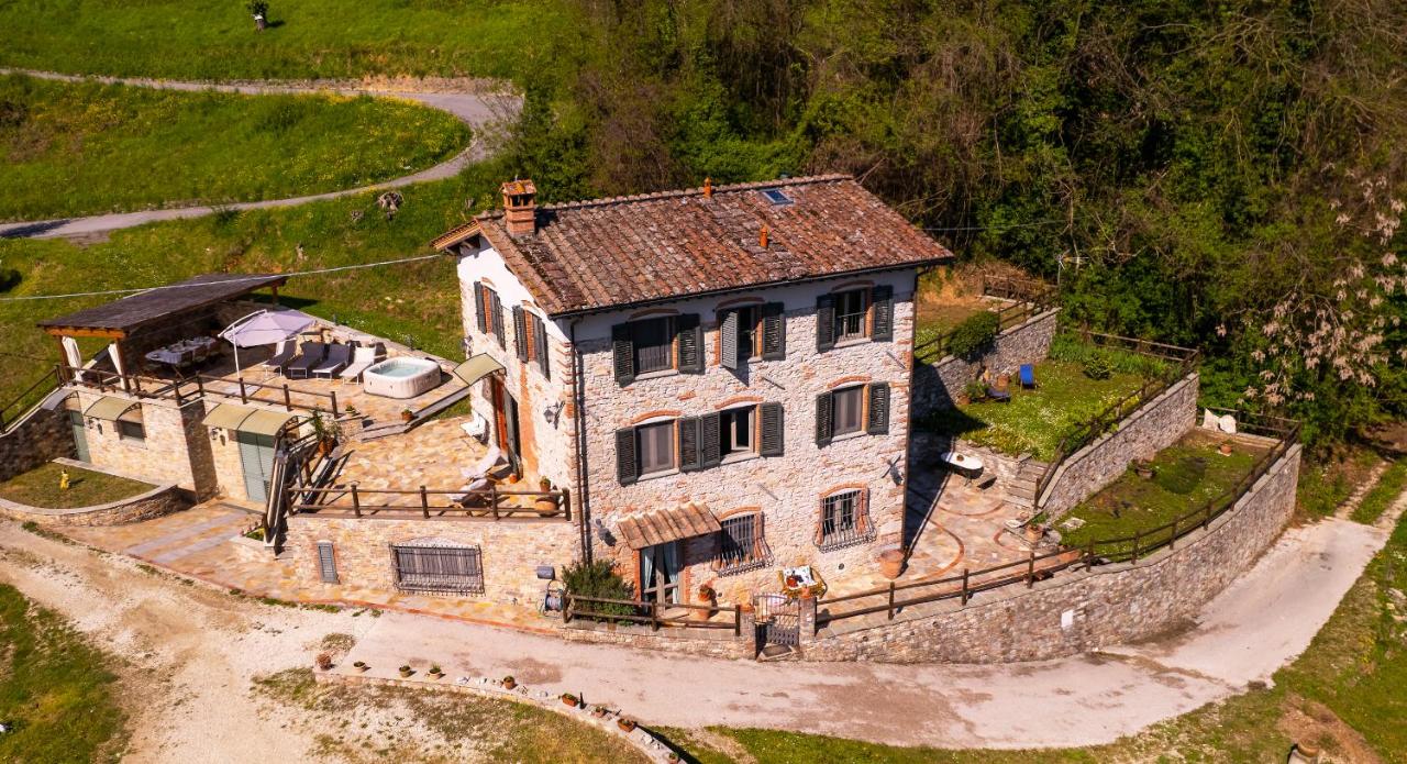 B&B Borgo a Mozzano - Villa Fenice Country House - Bed and Breakfast Borgo a Mozzano