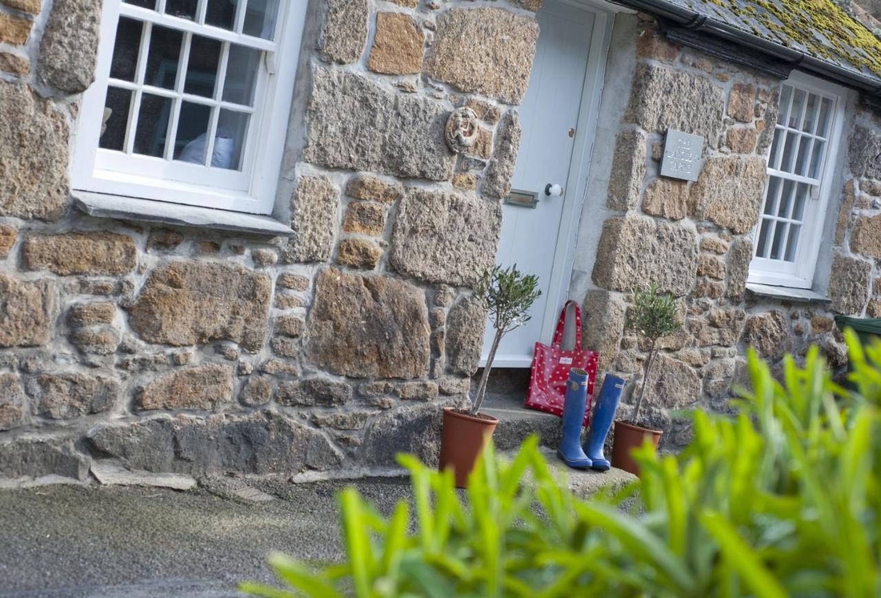 B&B Mousehole - The Langley Tarne - Bed and Breakfast Mousehole