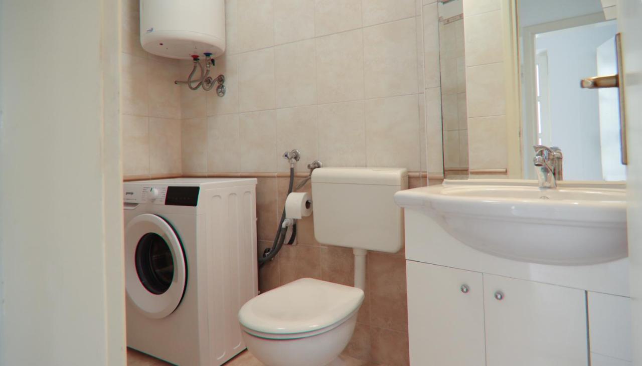 Appartamento con 2 Camere da Letto