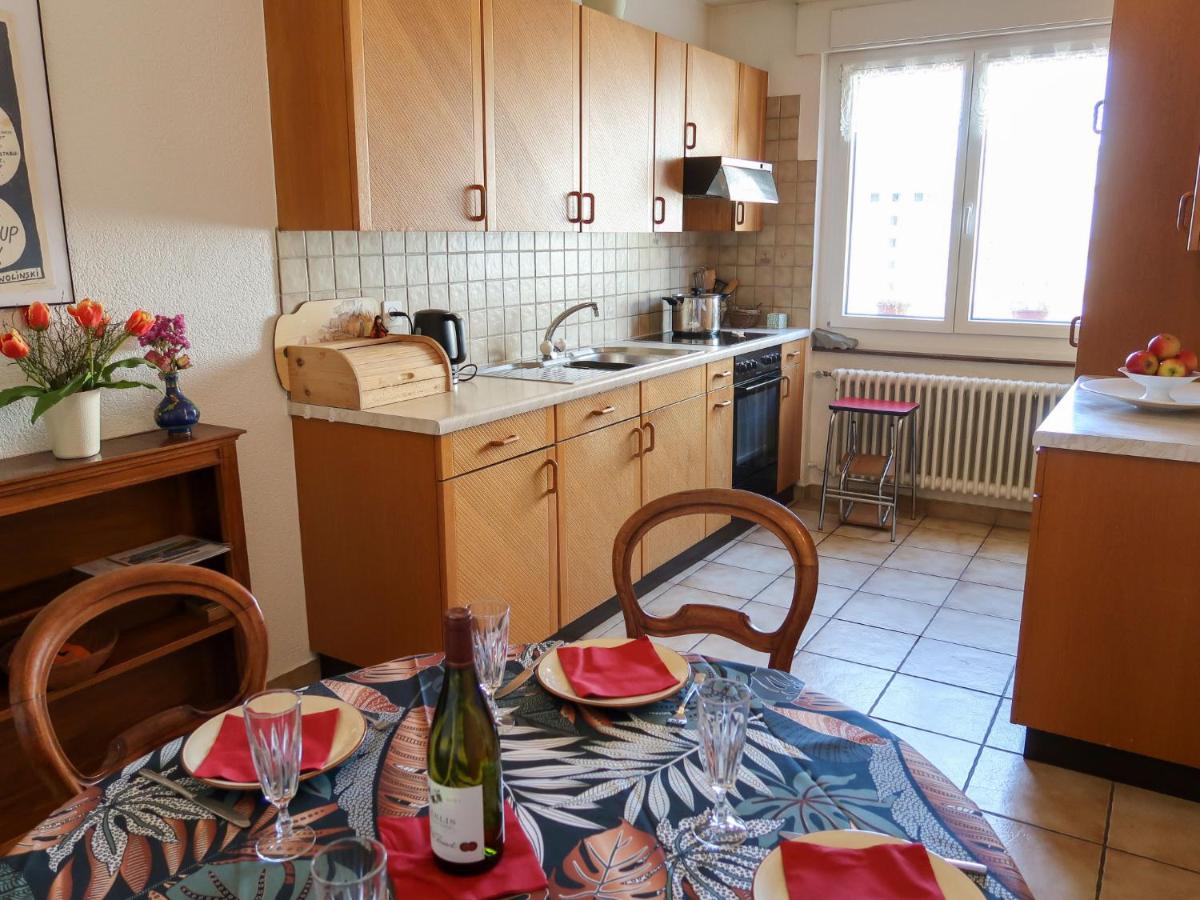 B&B Fribourg - Apartment Pérolles by Interhome - Bed and Breakfast Fribourg