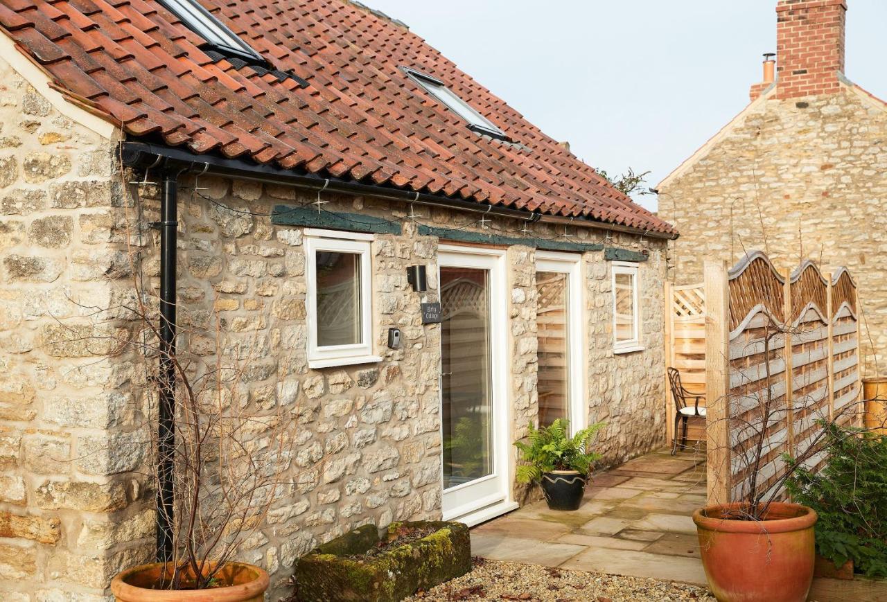 Kirby Cottage - Bed and Breakfast