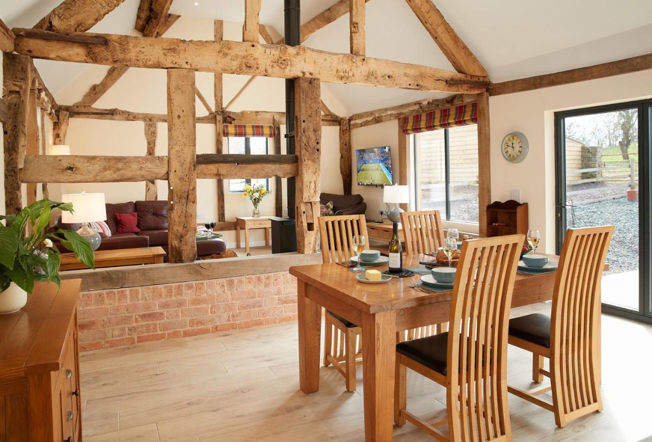 Evenwood Gables - B&B