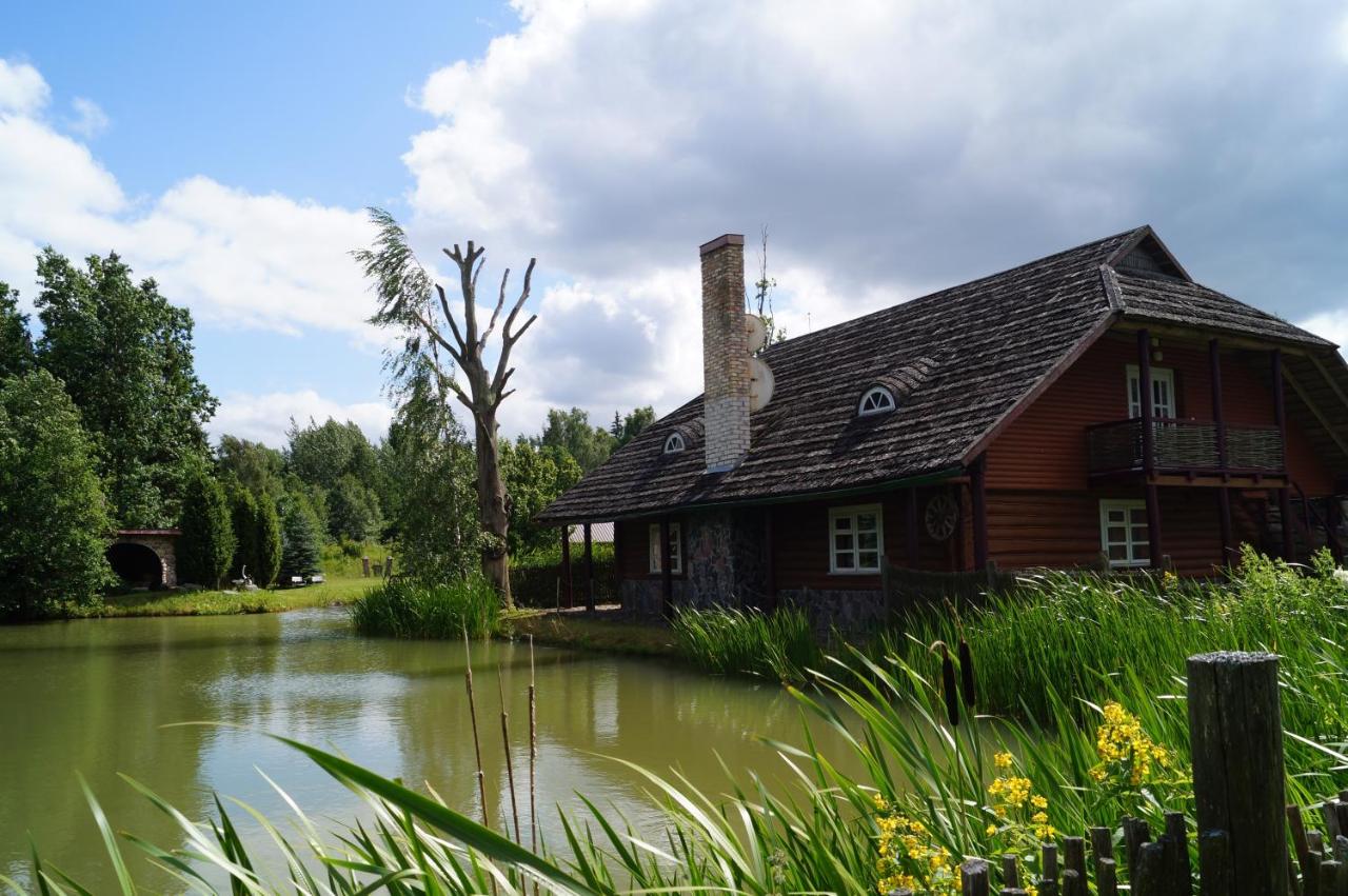 Meškių dvarkiemis - B&B