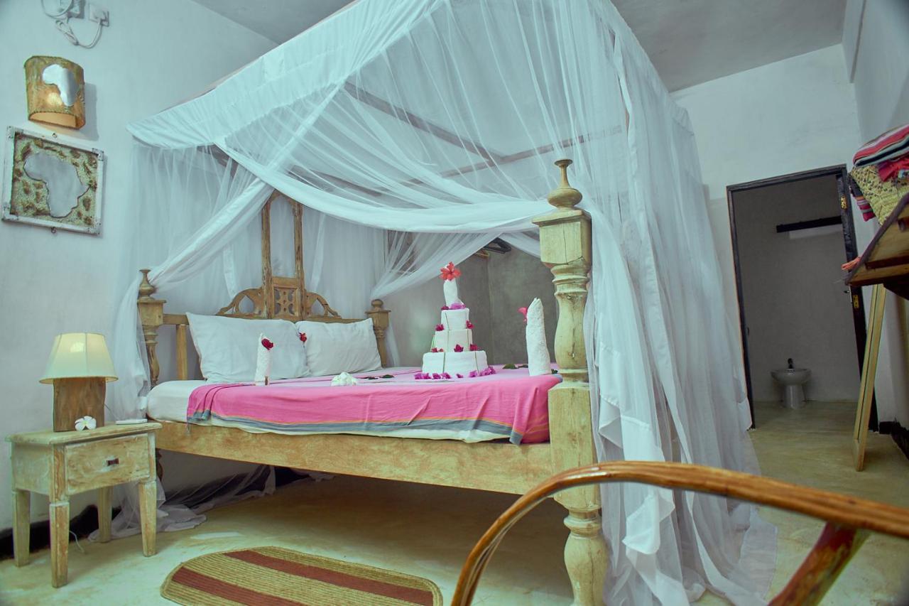 Double Room with Pool View