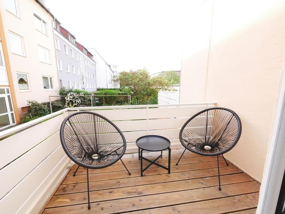69 m², zentral, Balkon, stilvoll - Bed and Breakfast