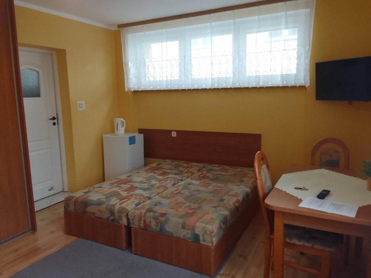 Triple Room with Private Bathroom