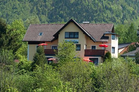 B&B Bad Ischl - Ferienwohnung Haus Stadler - Bed and Breakfast Bad Ischl