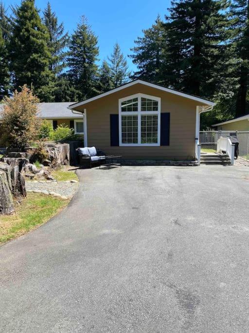 Get away in the Redwoods - Ferienwohnung