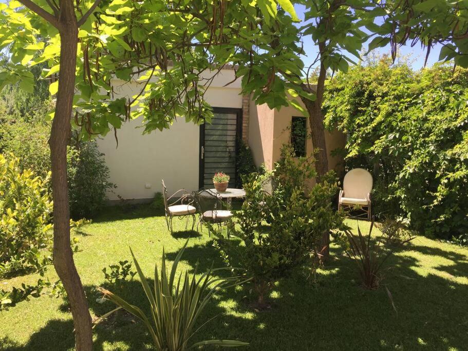 Stunning modern apartment in gated community - B&B Ciudad Luján de Cuyo