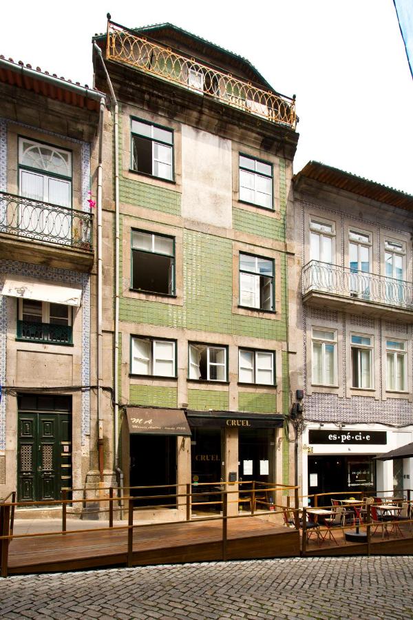 Oporto Blue Liberdade - Citycenter View Penthouse Studio - B&B