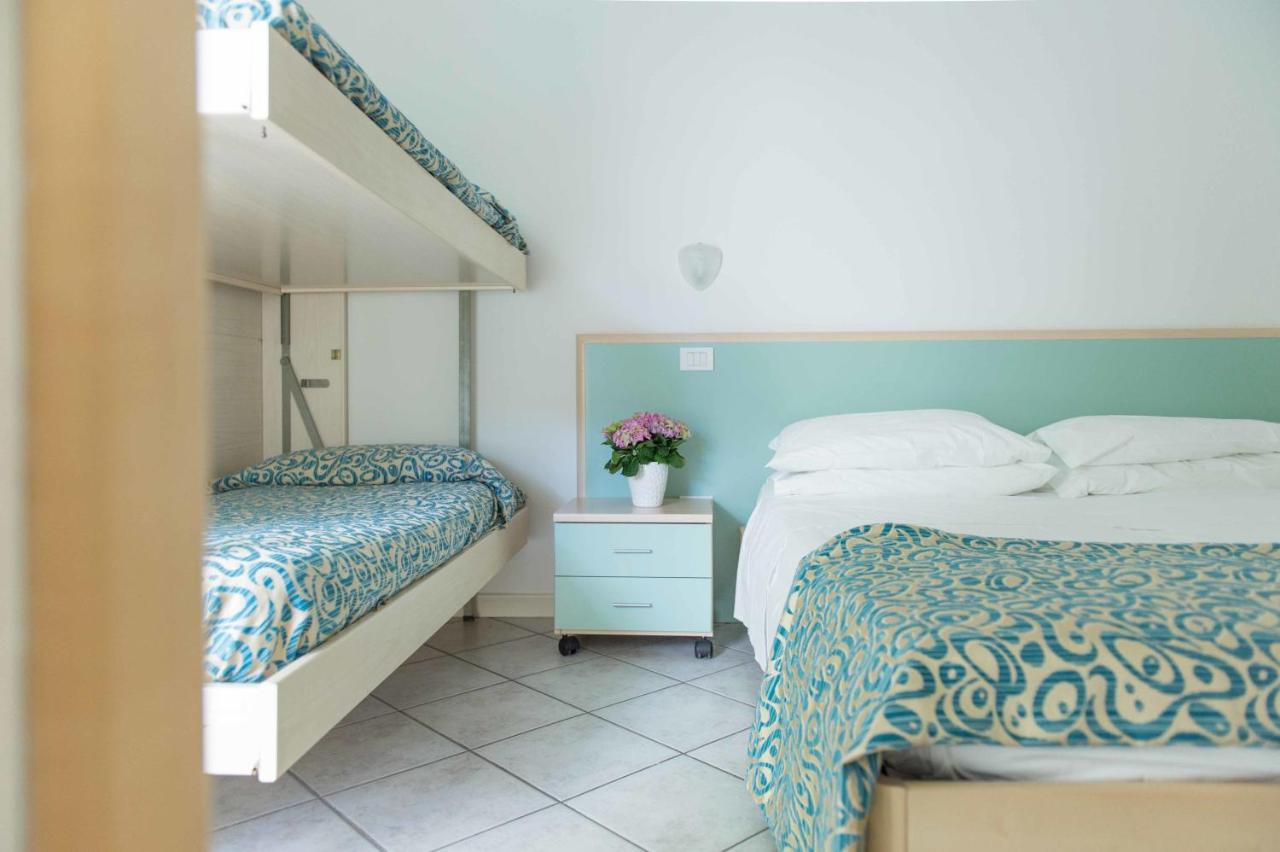 One-Bedroom Apartment  with Balcony