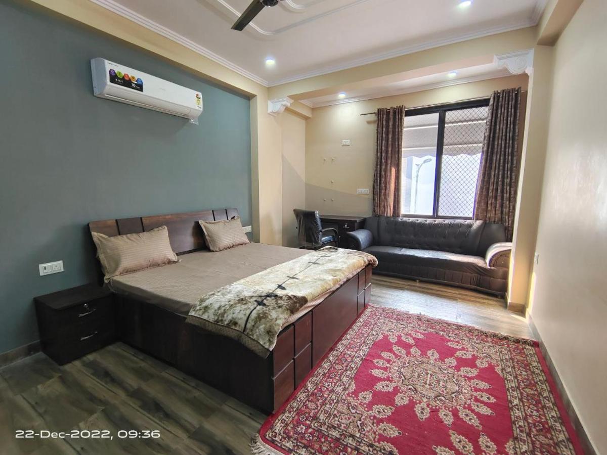 B&B Jaipur - OSHO Villa PG Monthly Paying Guest For Girls & Boys - Bed and Breakfast Jaipur