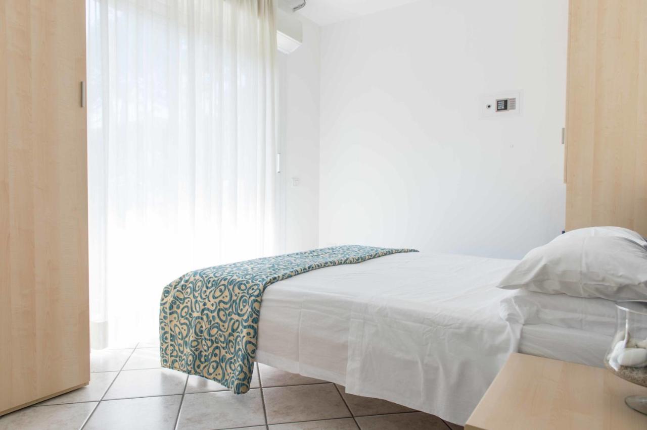 One-Bedroom Apartment (4 Adults)