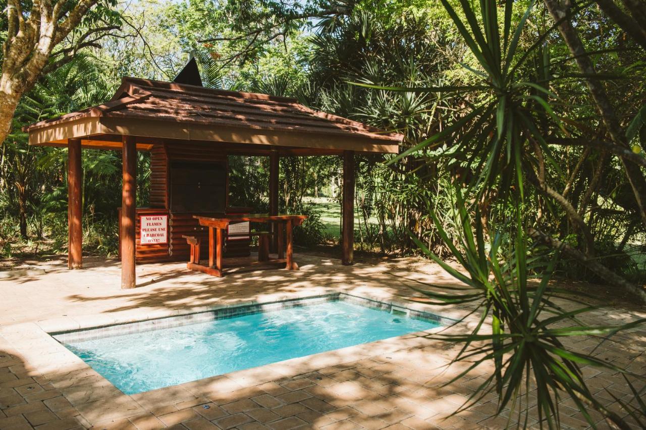 Bungalow with Splash Pool