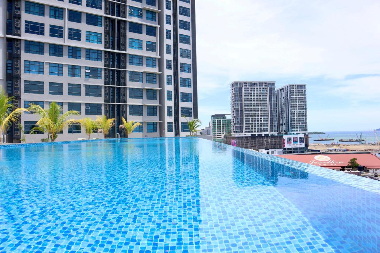 Homesuite' Home at Jesselton Quay - Bed and Breakfast Kota Kinabalu