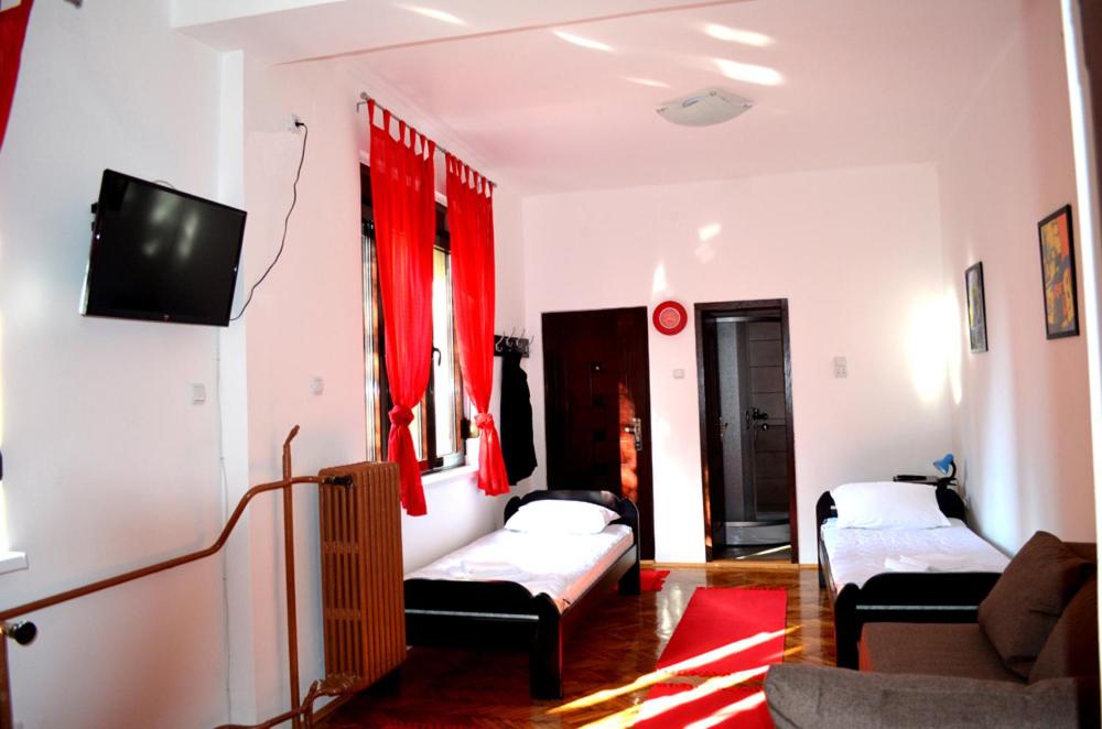 B&B Niš - Apartmants Night Lux - Bed and Breakfast Niš