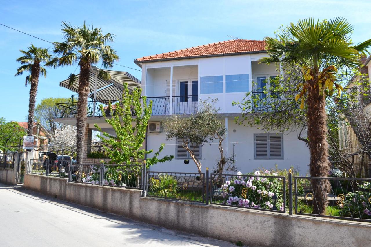 Apartment mit Gartenblick