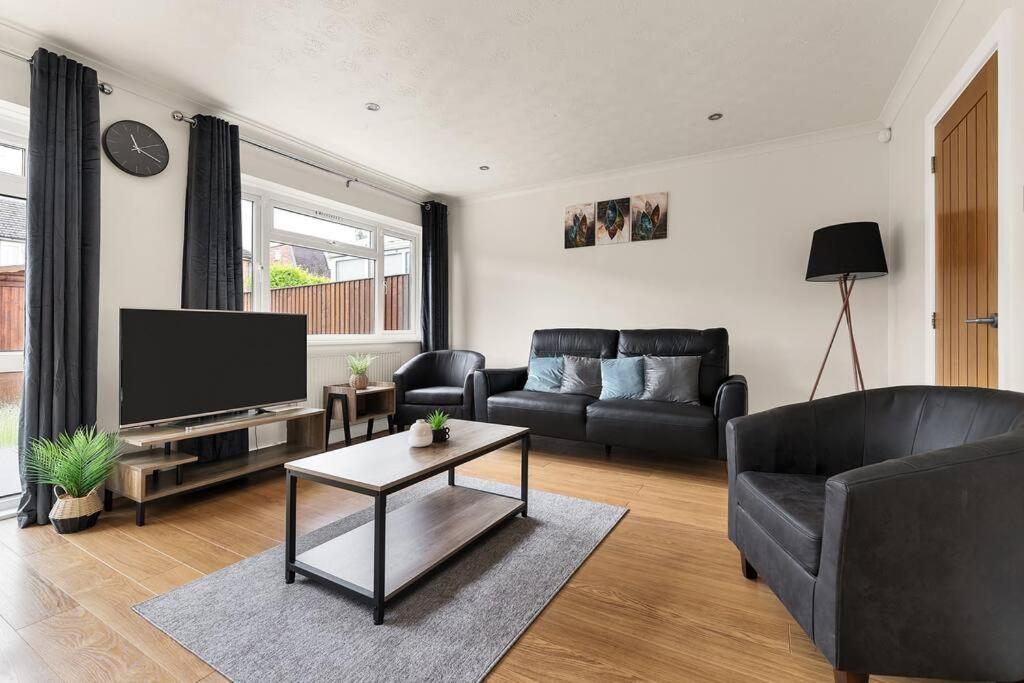 Charming 3BR house with garden in Cambridge - Cherry Hinton - B&B