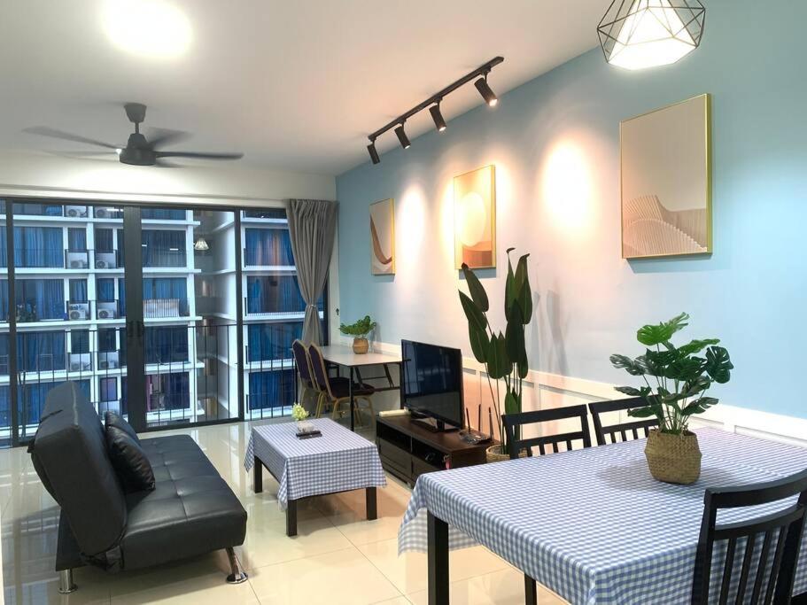 B&B Shah Alam - [Homy]Trefoil@Setia City(6pax) - Bed and Breakfast Shah Alam