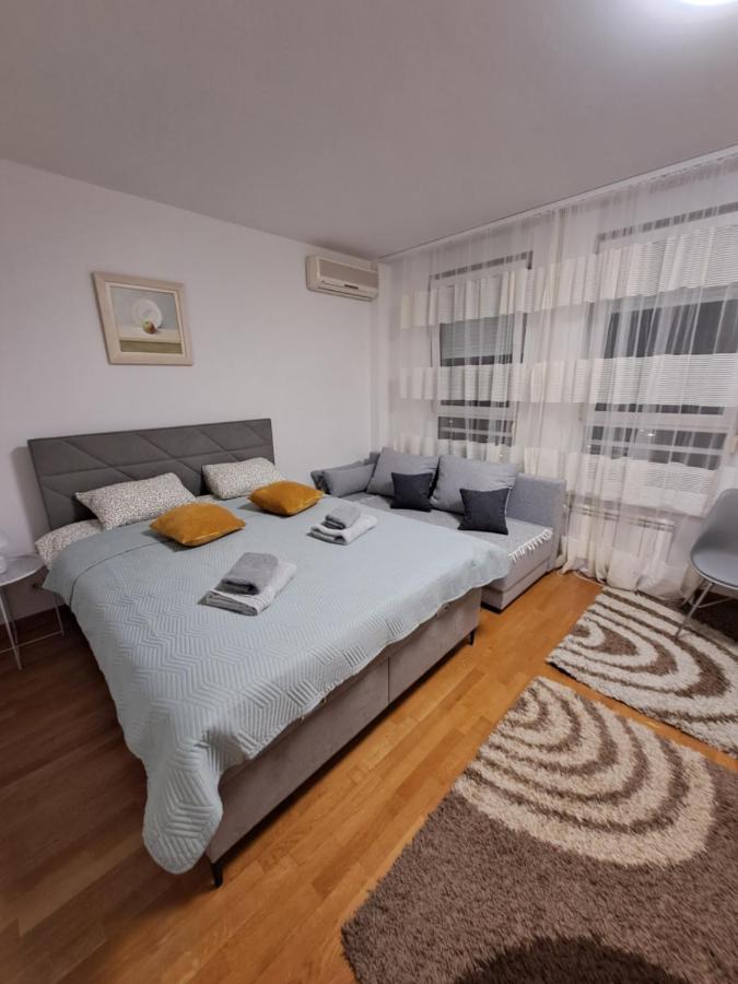 B&B New Belgrade - Manhattan studio Seboj Belvil - Bed and Breakfast New Belgrade