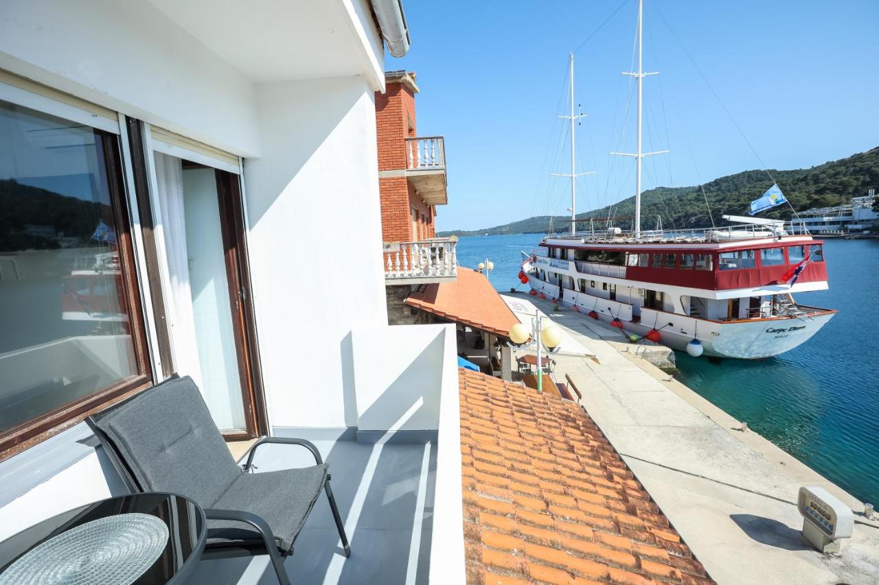 Double Room with Balcony and Sea View
