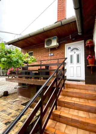 B&B Sombor - Apartman Nina - Bed and Breakfast Sombor