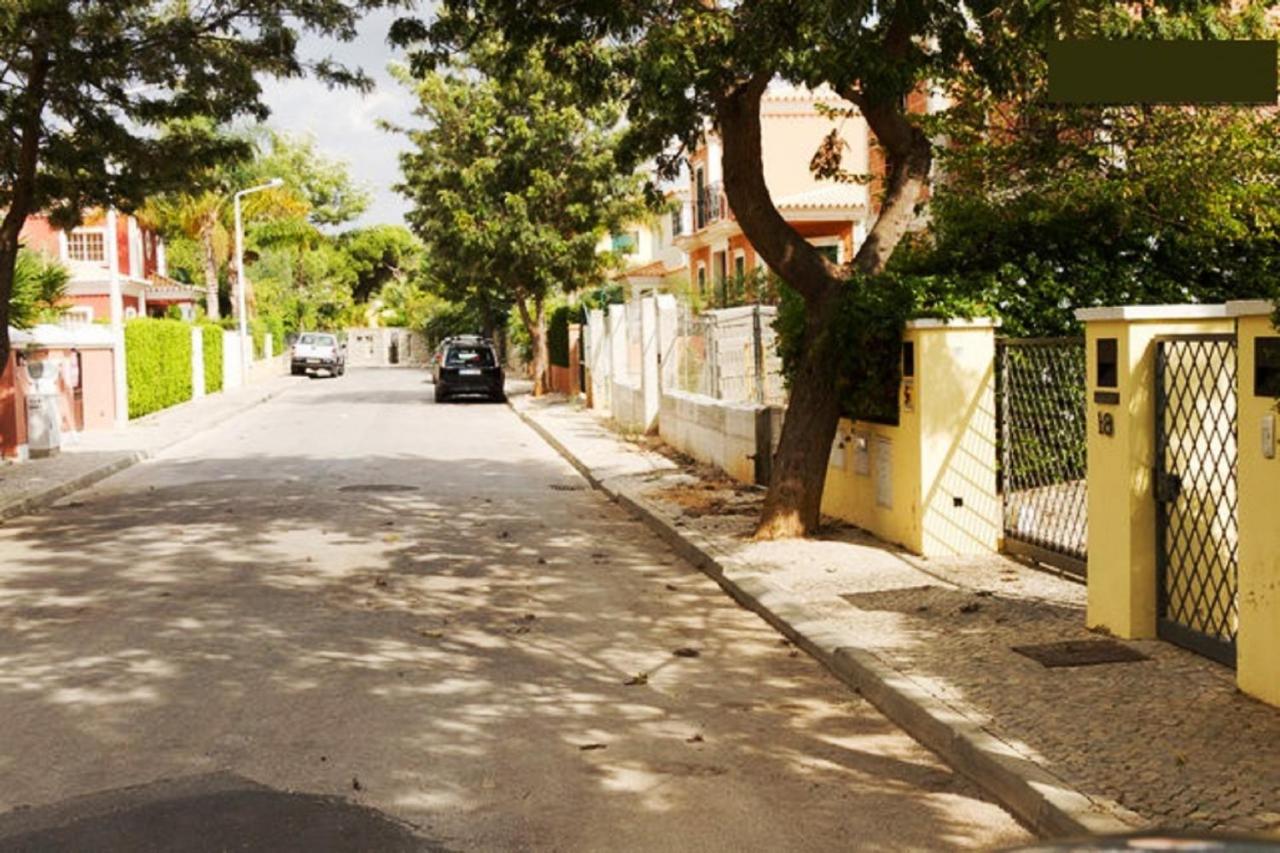 Coloured Studio - B&B