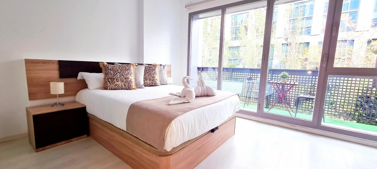 Apartamento de 2 dormitorios con balcón