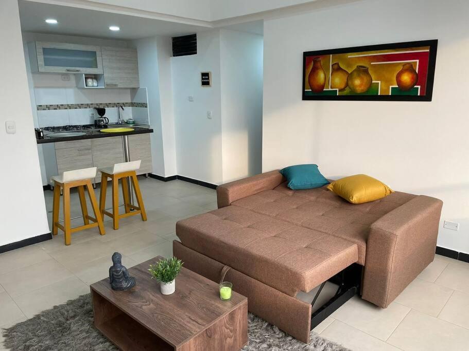 B&B Bogotá - Encantador apartamento #3 cerca al aeropuerto - Bed and Breakfast Bogotá