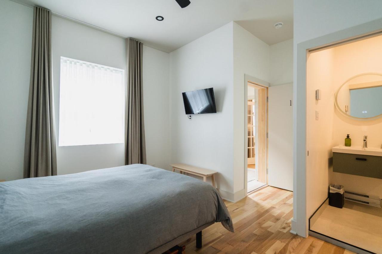 Chambre Lit Queen-Size 