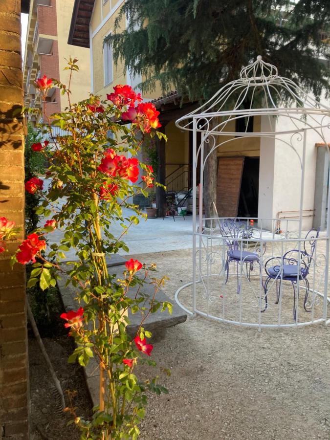 B&B Bra - Villa Delle Rose - Bed and Breakfast Bra