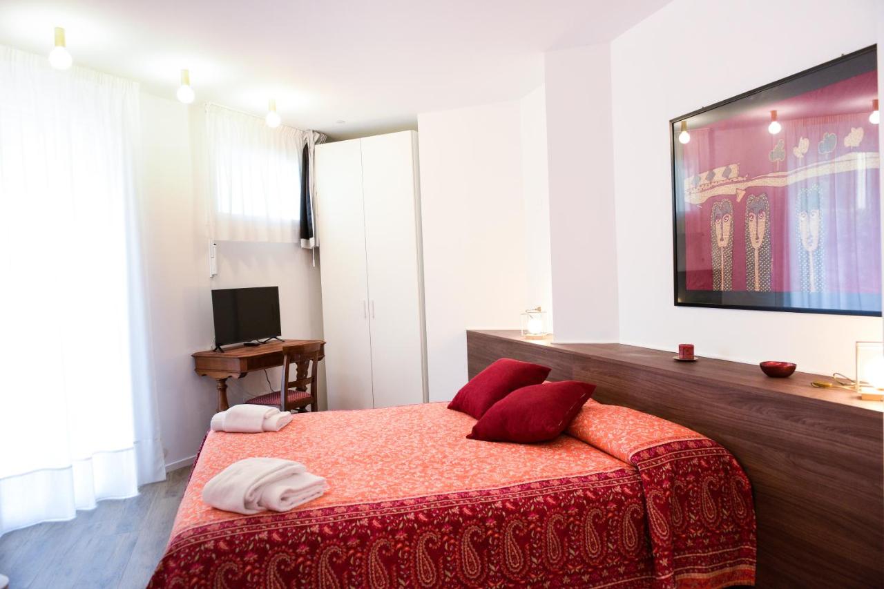 Queen Room with Garden View