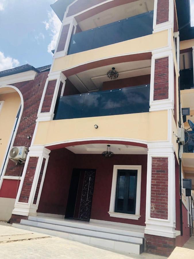 Montrose Gardens - B&B Lagos