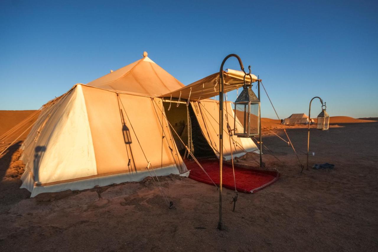 Le Pacha Luxury Desert Camp - Mhamid Sahara Activities - B&B Mhamid
