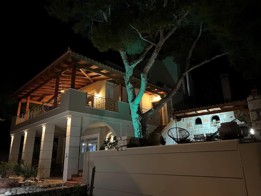 Three Elements - Bed and Breakfast