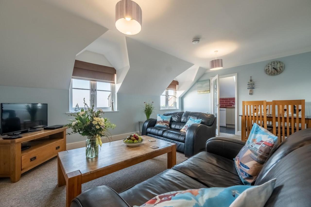 Apartment Eight by the Sea - B&B